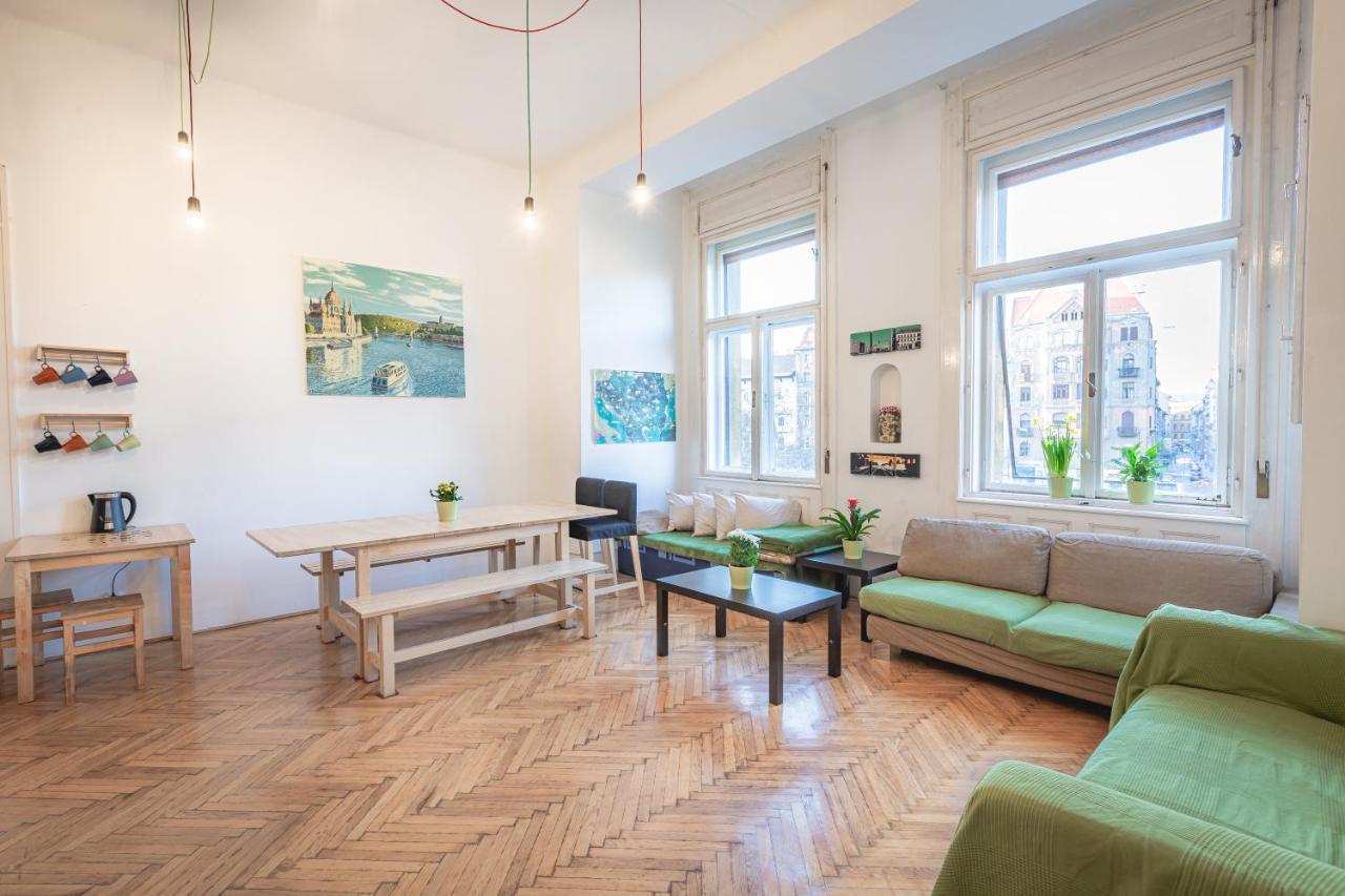 Spicy Hostel Βουδαπέστη Εξωτερικό φωτογραφία