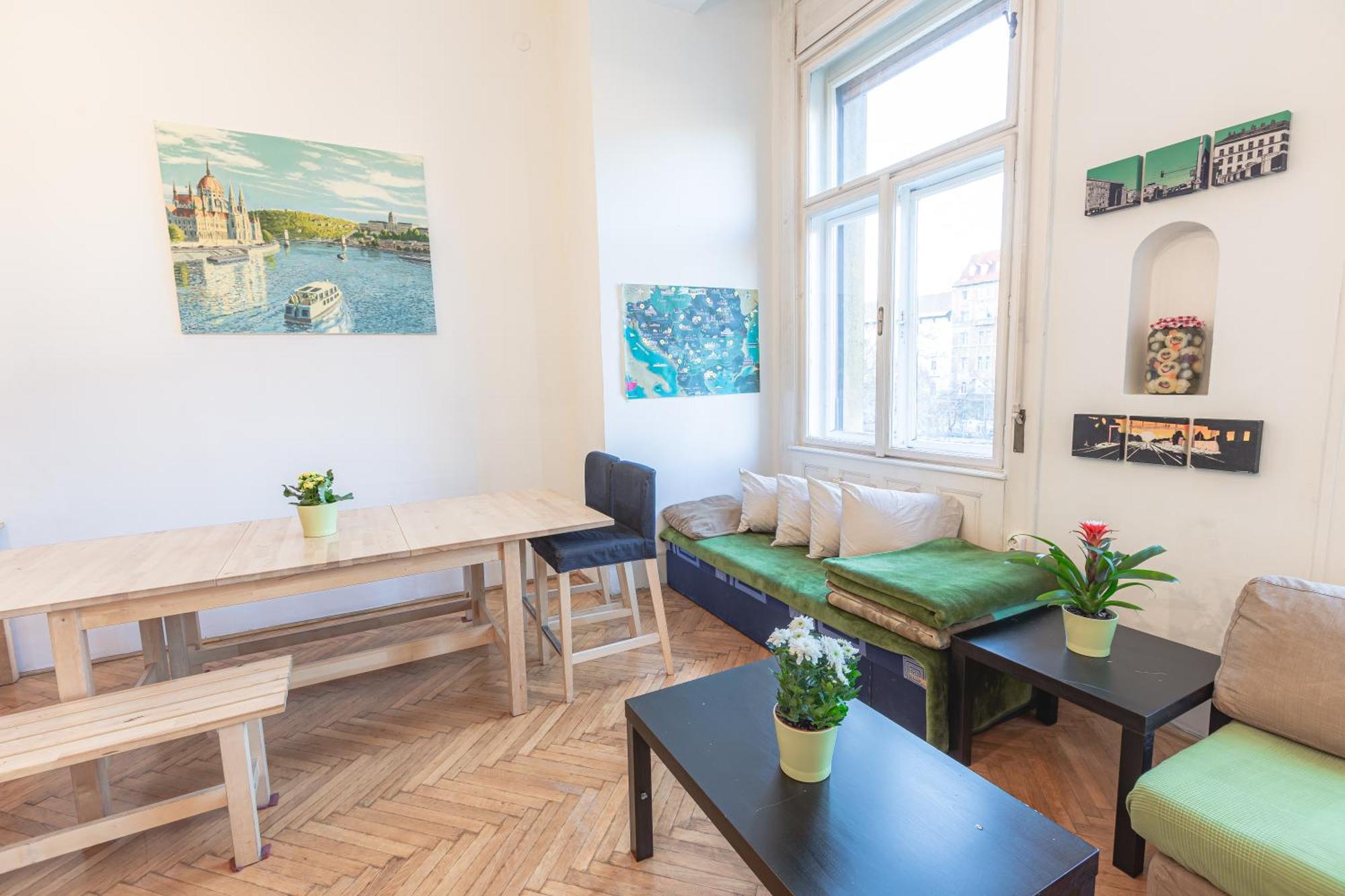 Spicy Hostel Βουδαπέστη Εξωτερικό φωτογραφία