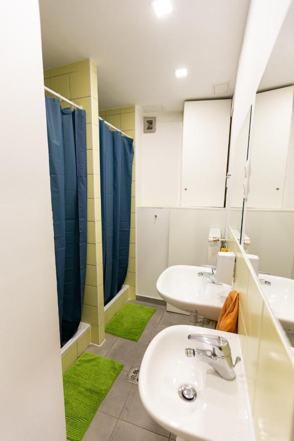 Spicy Hostel Βουδαπέστη Εξωτερικό φωτογραφία