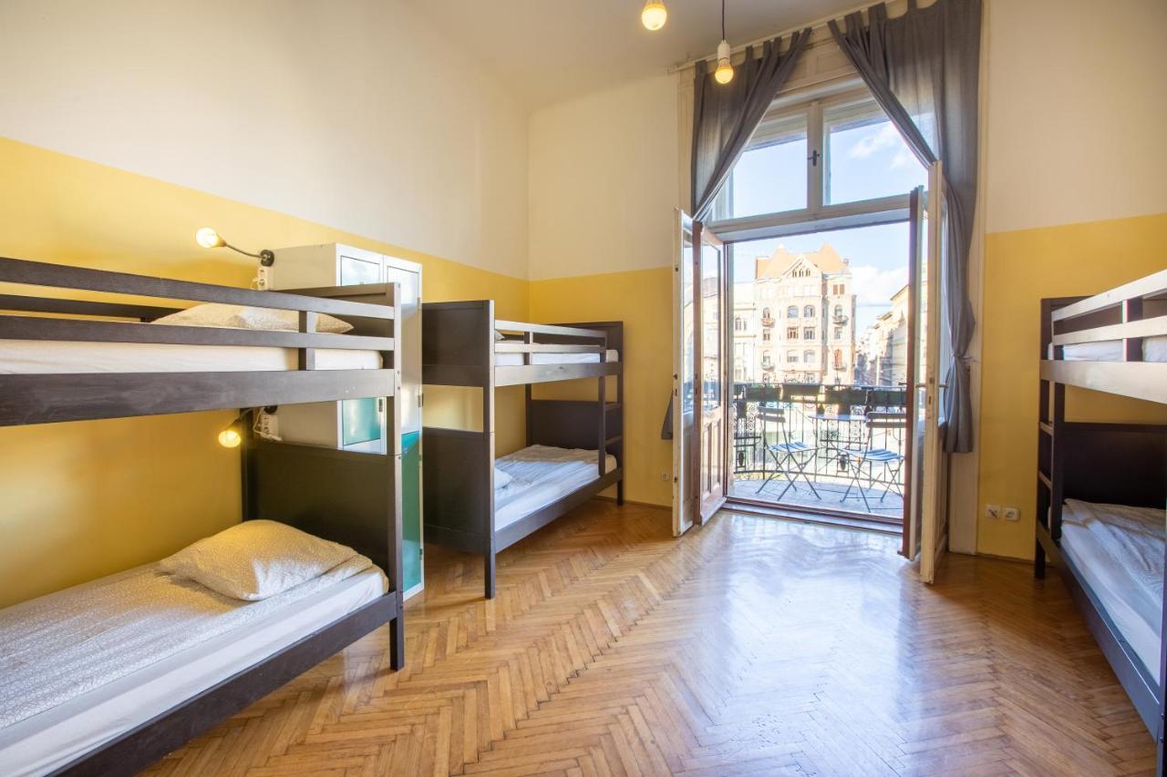 Spicy Hostel Βουδαπέστη Εξωτερικό φωτογραφία