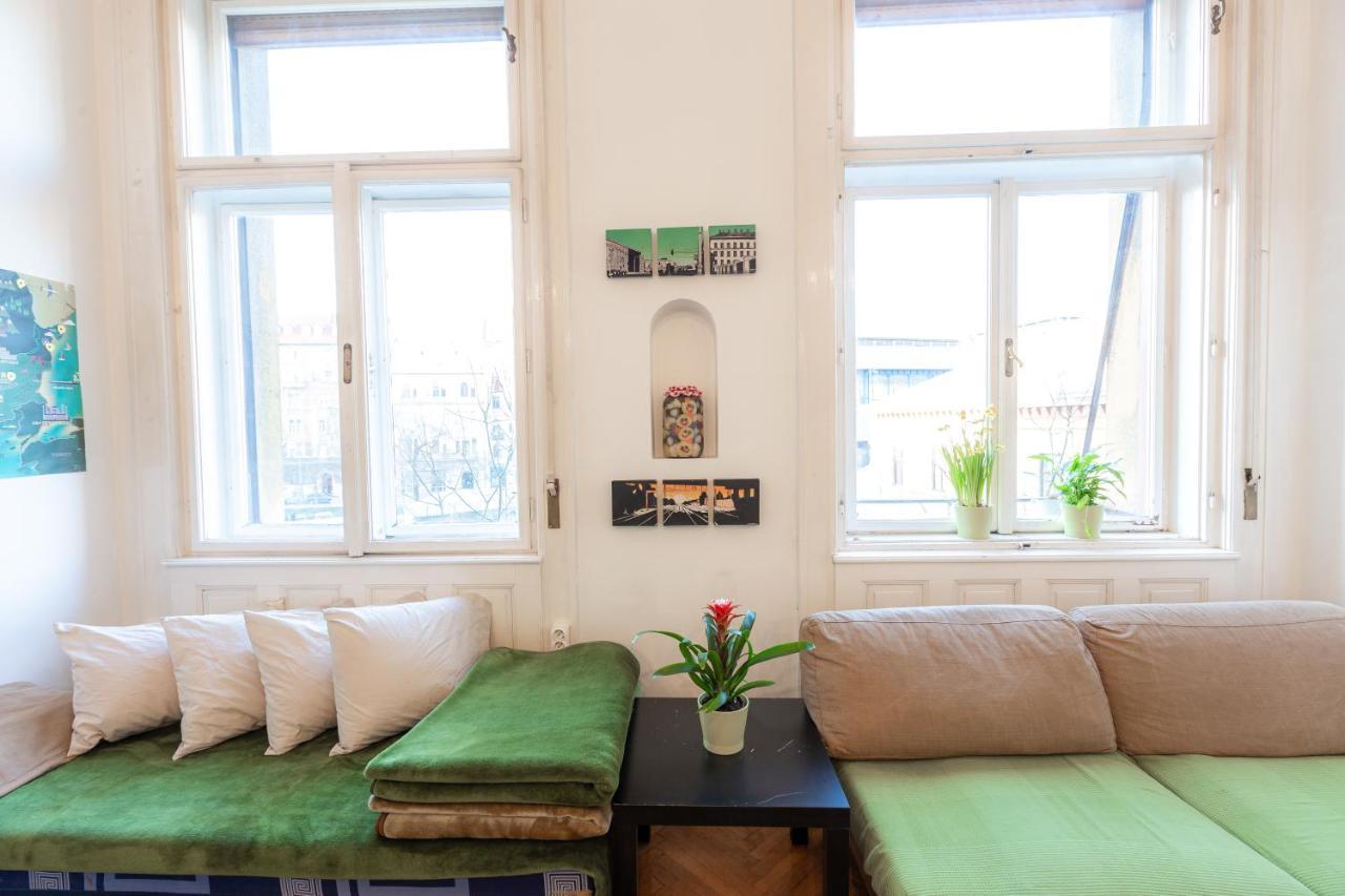 Spicy Hostel Βουδαπέστη Εξωτερικό φωτογραφία
