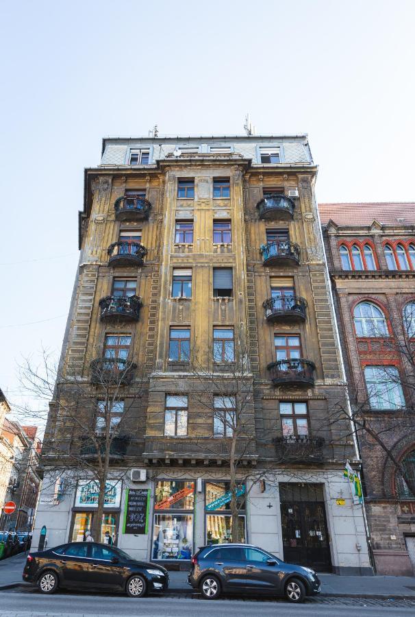 Spicy Hostel Βουδαπέστη Εξωτερικό φωτογραφία