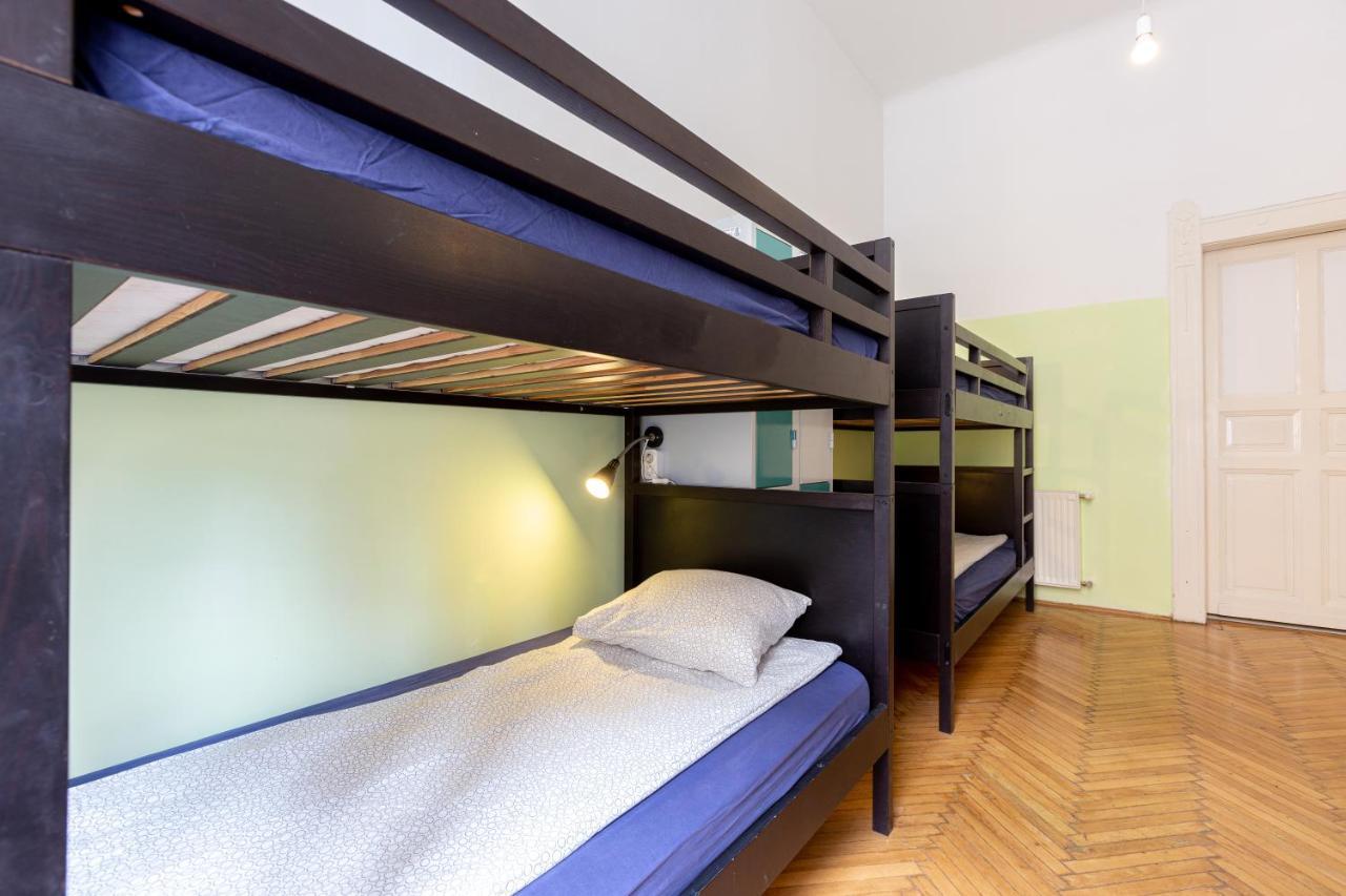 Spicy Hostel Βουδαπέστη Εξωτερικό φωτογραφία